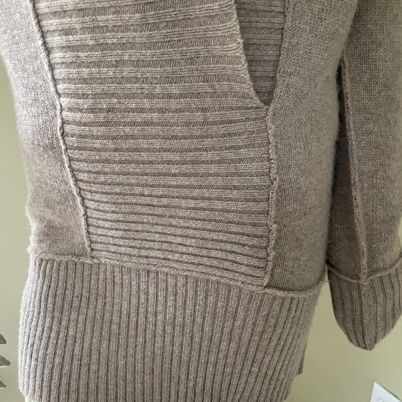 Vince Alpaca Cashmere Blend Sweater Hoody - Picture 3 of 10